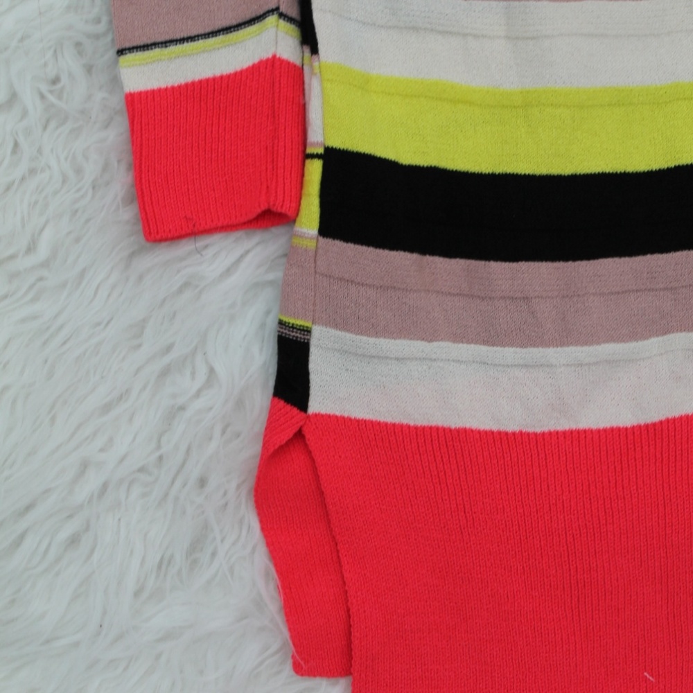 🆕 Colorful Striped Knit Cardigan - Picture 5 of 8
